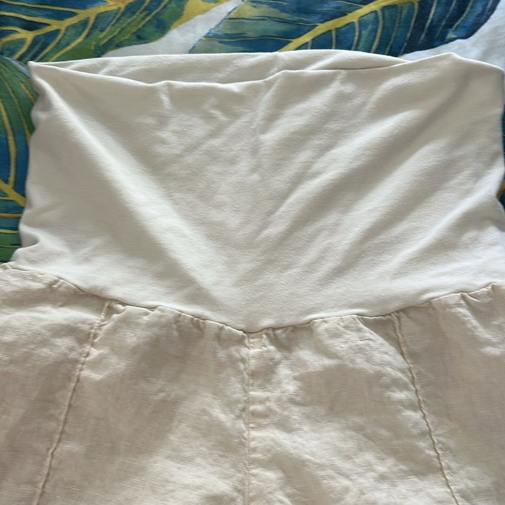 Fresh Laundry Linen Foldover Shorts - Cream - Picture 2 of 4